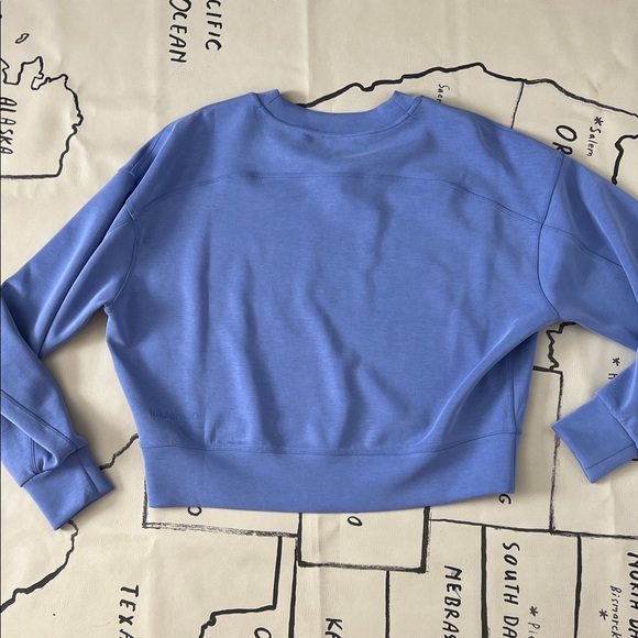 Lululemon Perfectly Oversized Softstreme Crew - Size 4 - Picture 11 of 11